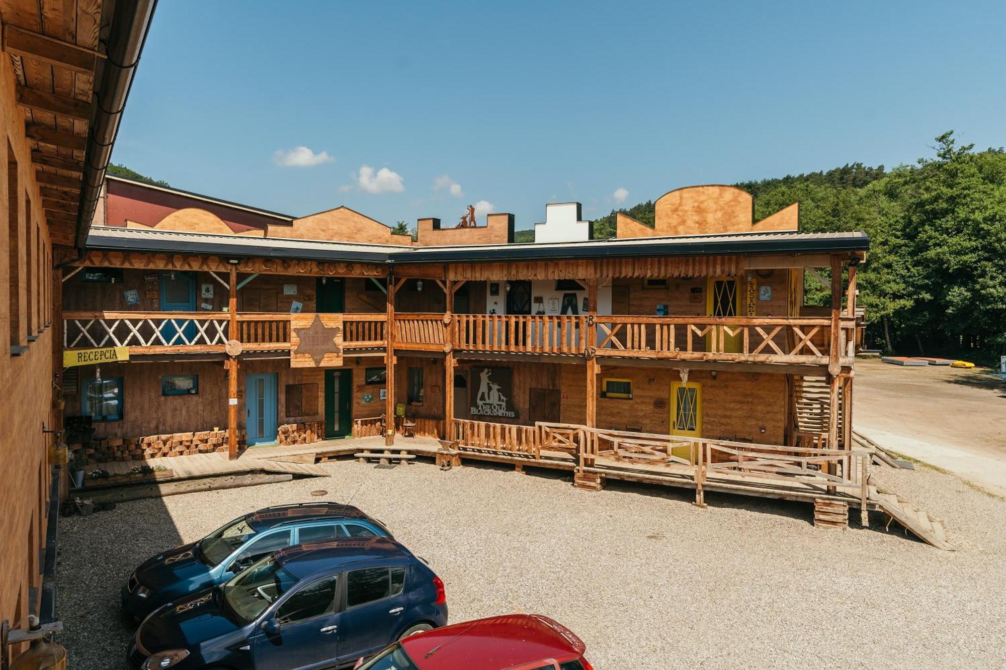Ranch 13 - Western A Kone Nemšová Kültér fotó
