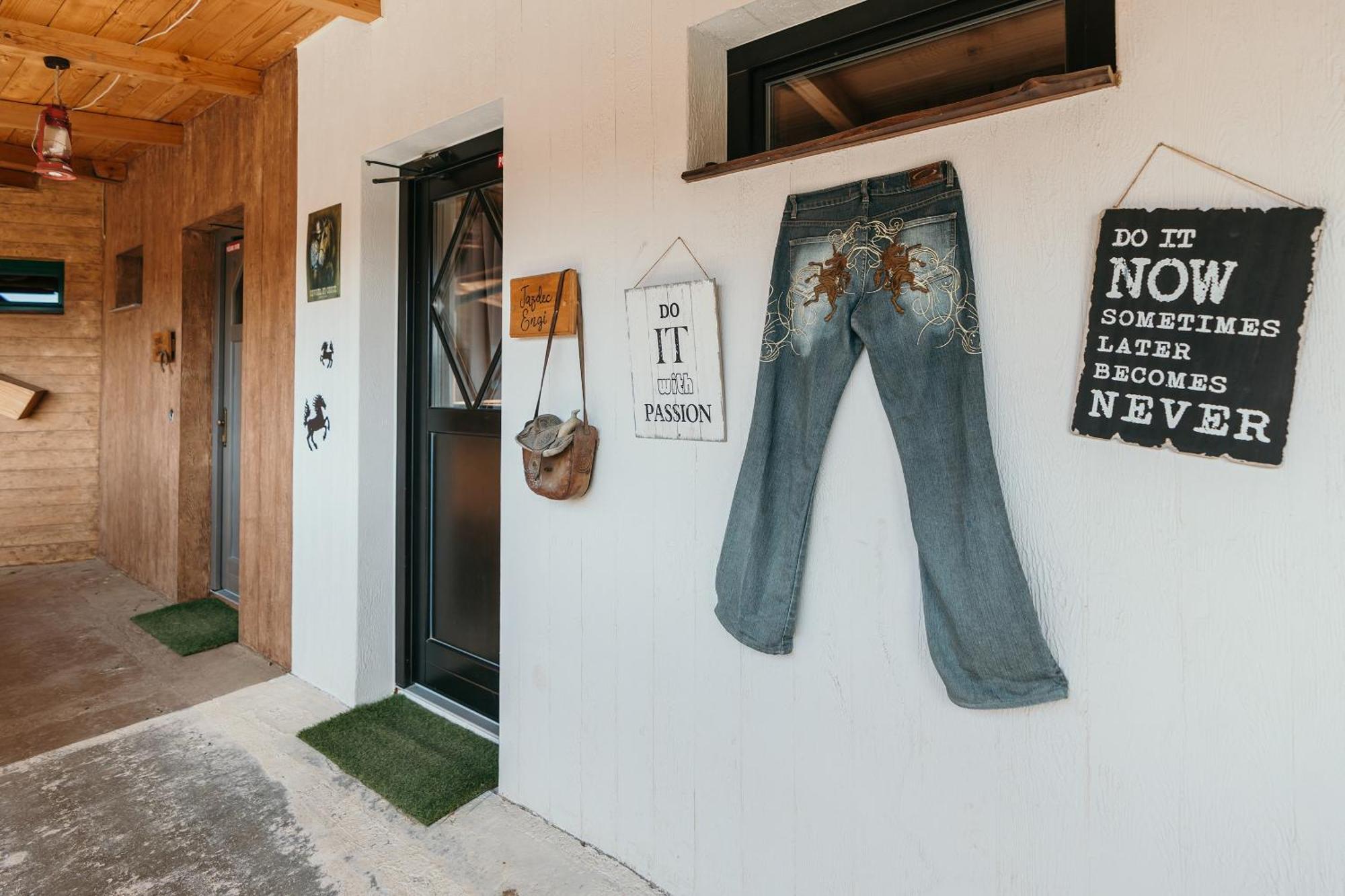 Ranch 13 - Western A Kone Nemšová Szoba fotó