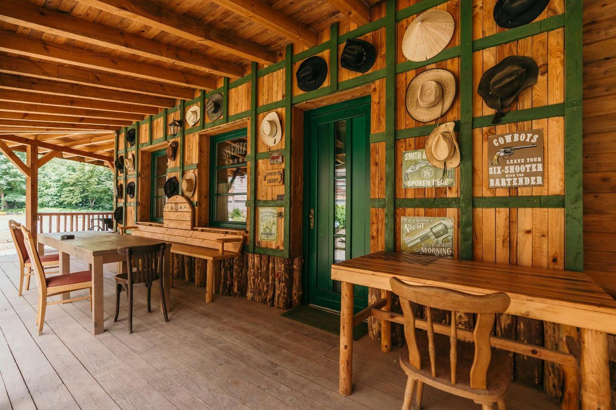 Ranch 13 - Western A Kone Nemšová Szoba fotó