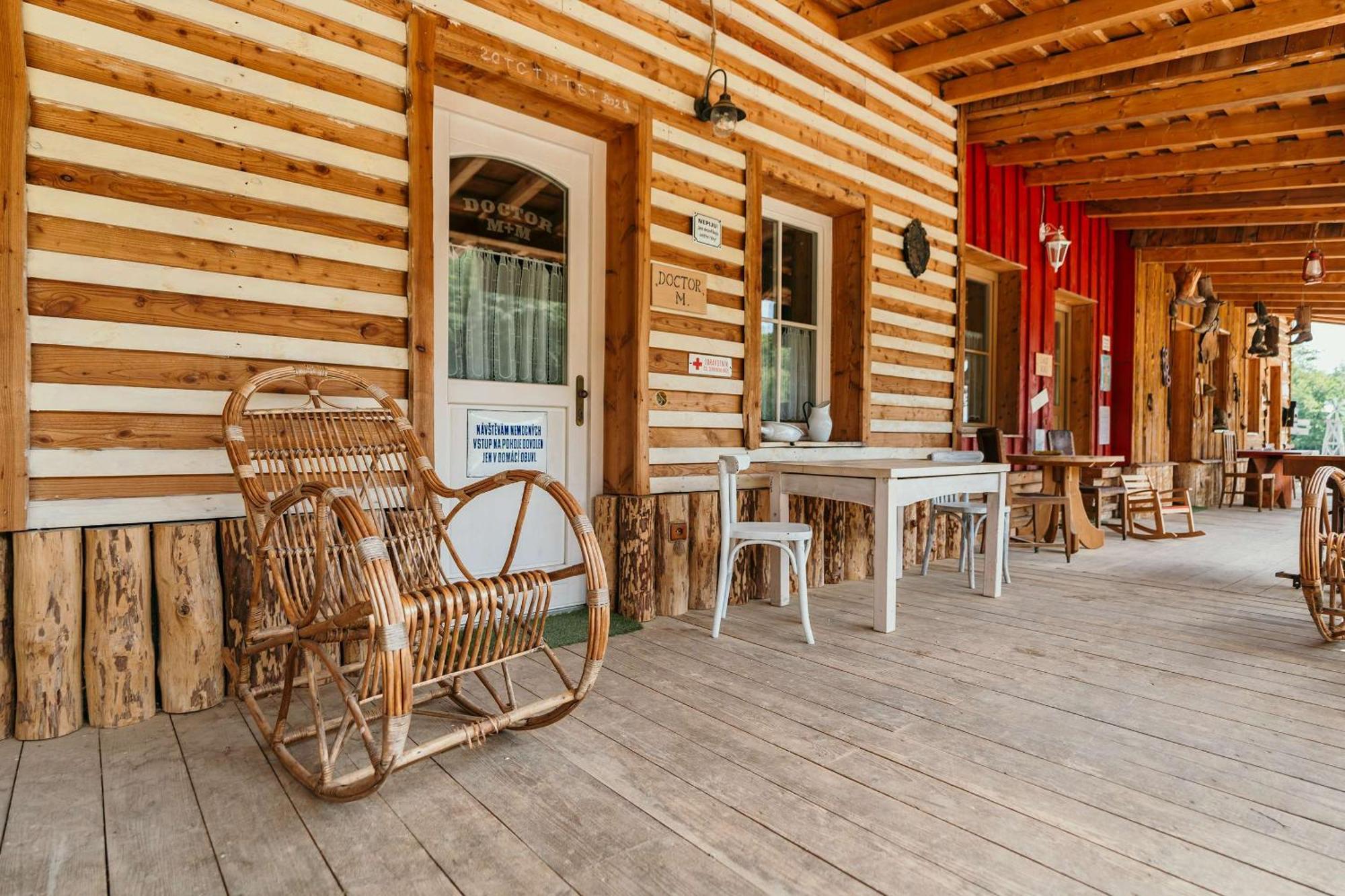 Ranch 13 - Western A Kone Nemšová Szoba fotó