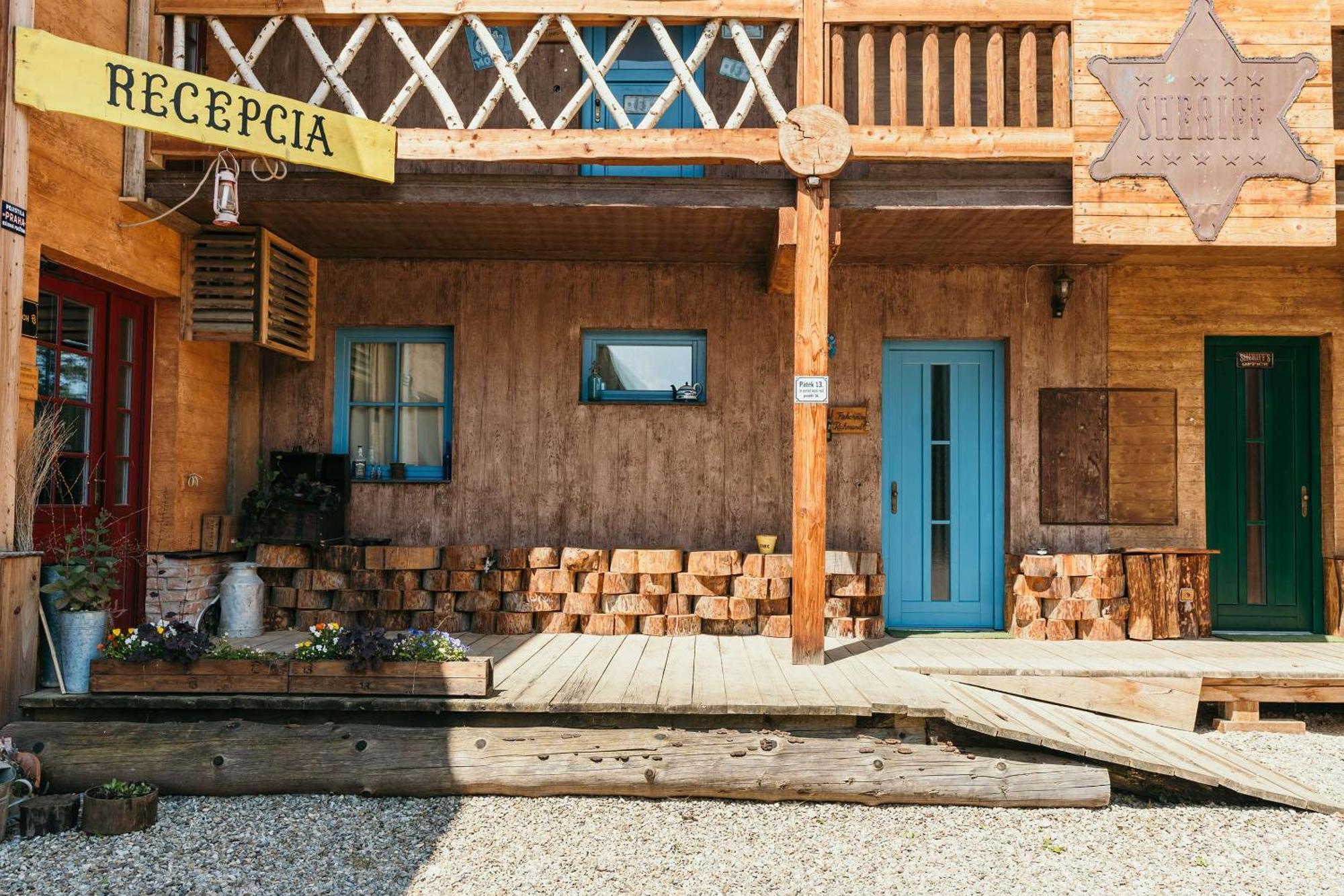 Ranch 13 - Western A Kone Nemšová Szoba fotó