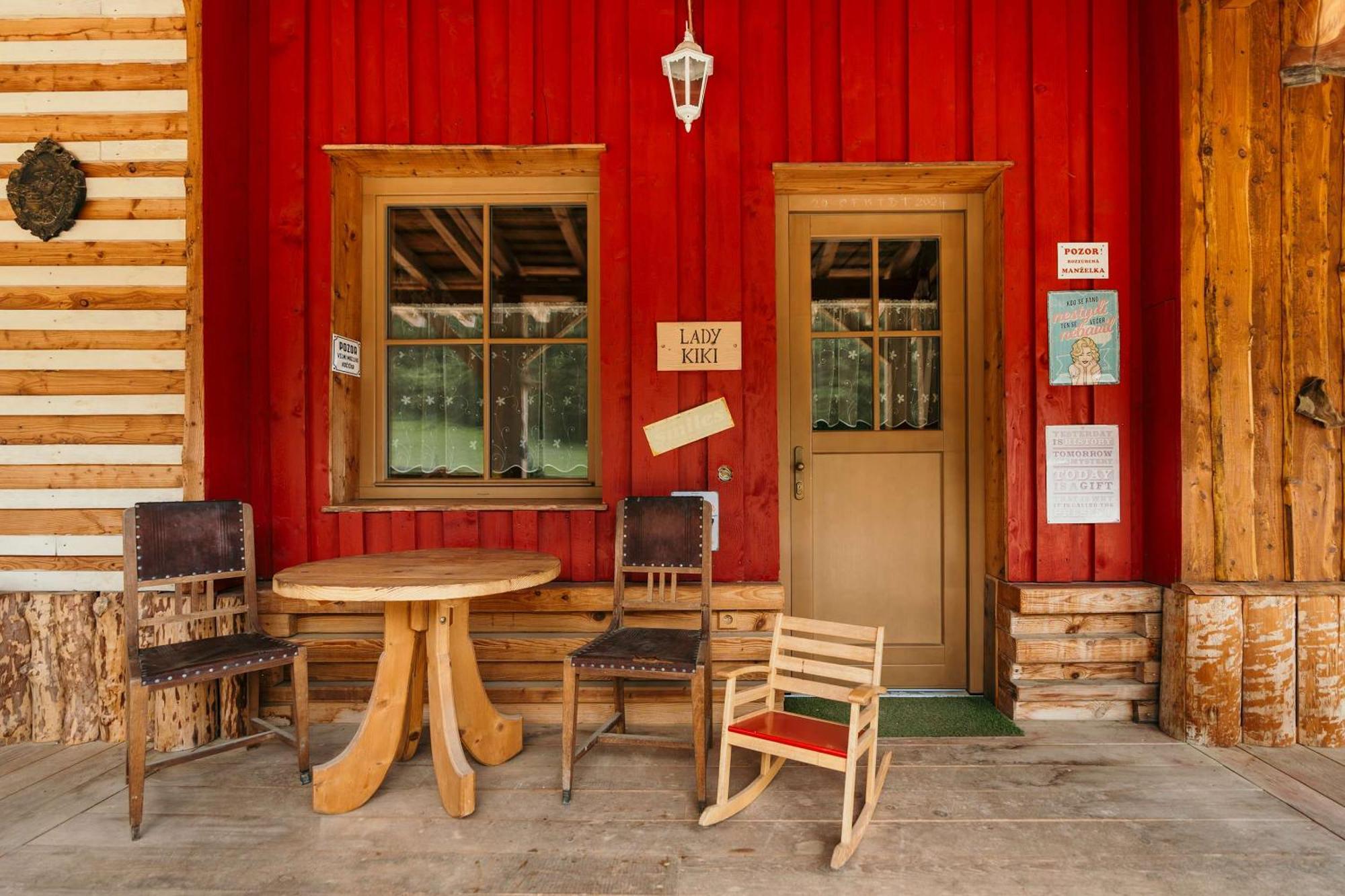Ranch 13 - Western A Kone Nemšová Szoba fotó